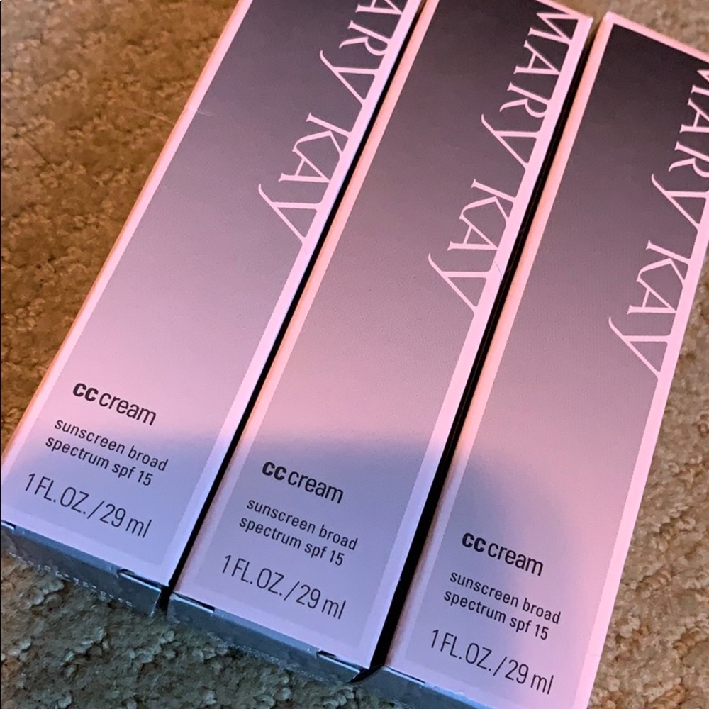 💫mary Kay CC cream medium to deep 💫